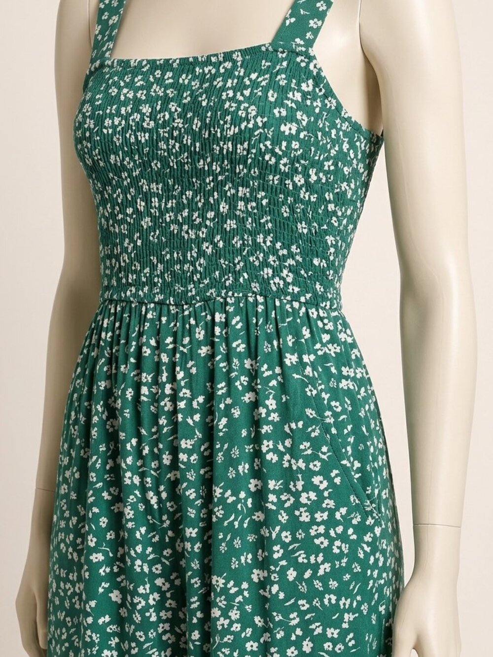 Dokotoo Dark Green Casual Loose Jumpsuit M Sleeveless Pocket Viscose Vacation - Picture 2 of 4